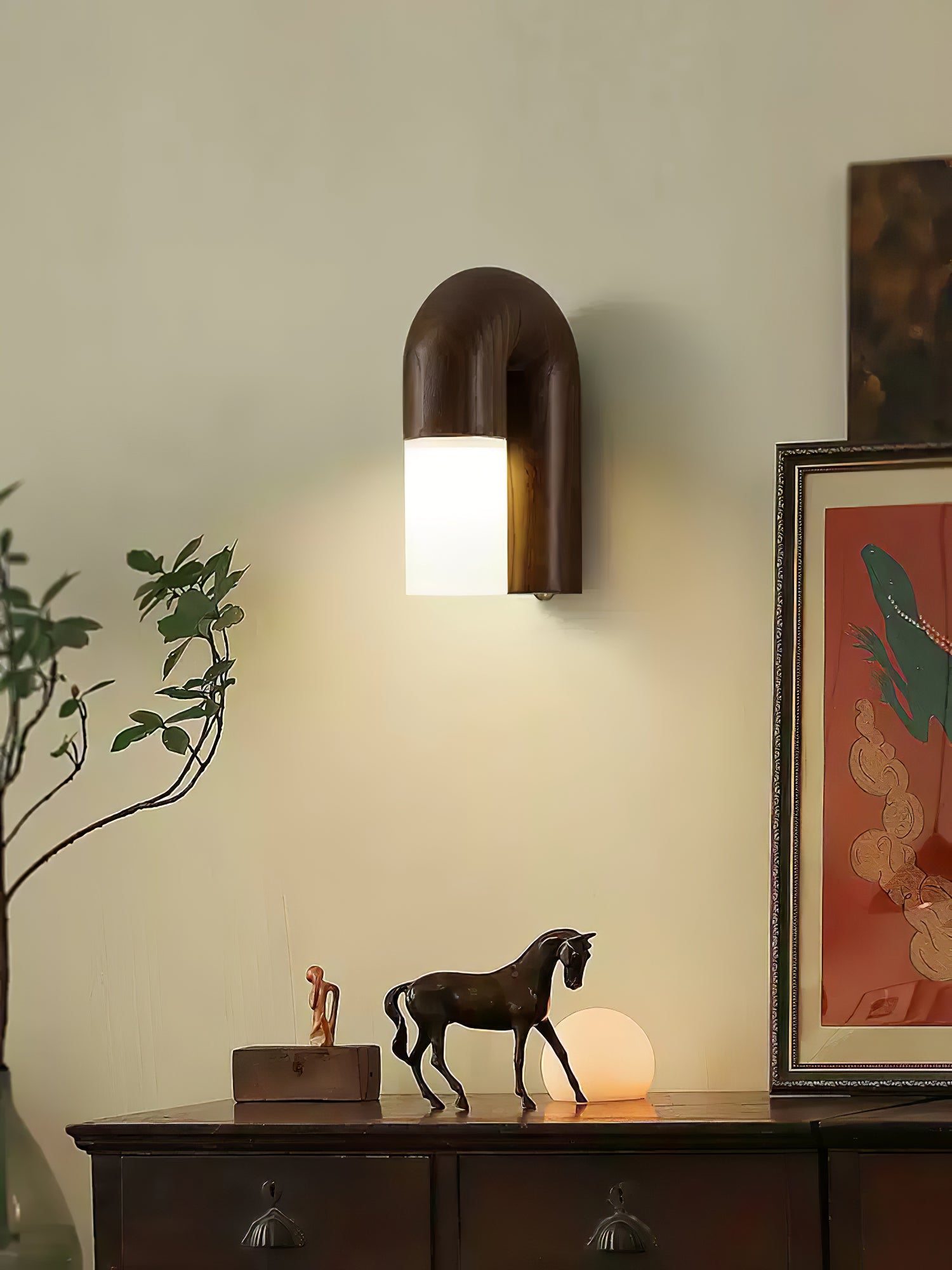 Arcus Wood Wall Lamp - Cueteks