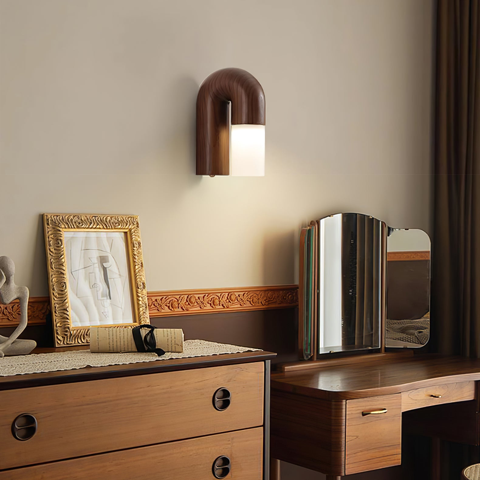 Arcus Wood Wall Lamp - Cueteks