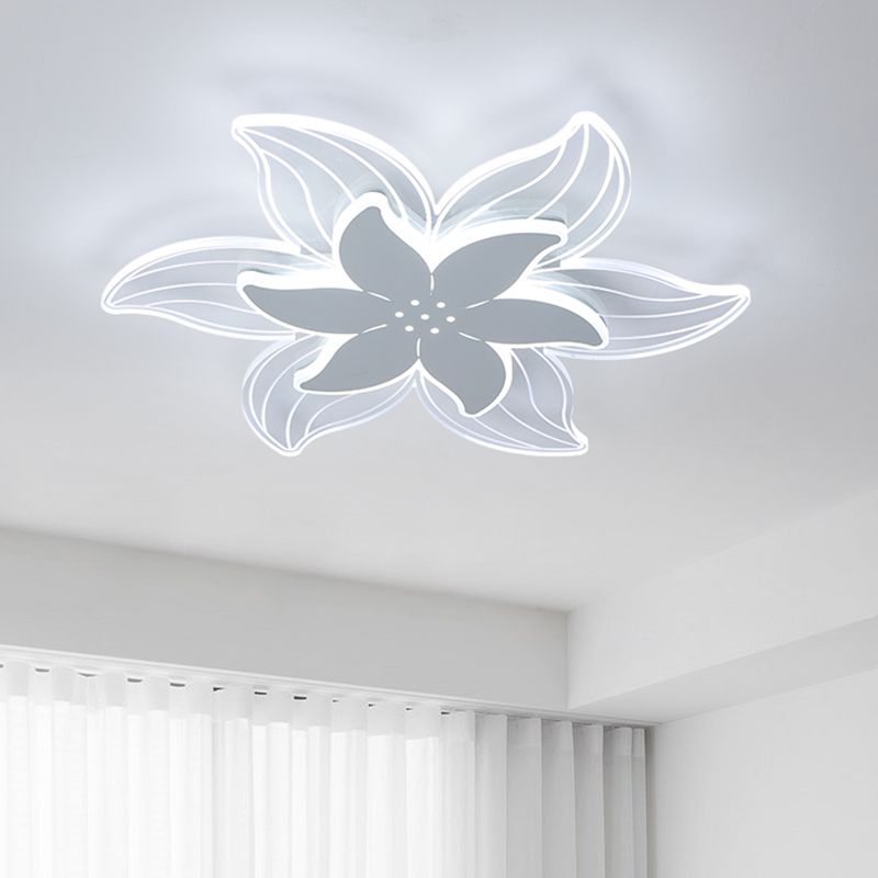 Hana Deckenleuchte Blumenform Weiß, 42/52CM Lang - Cueteks