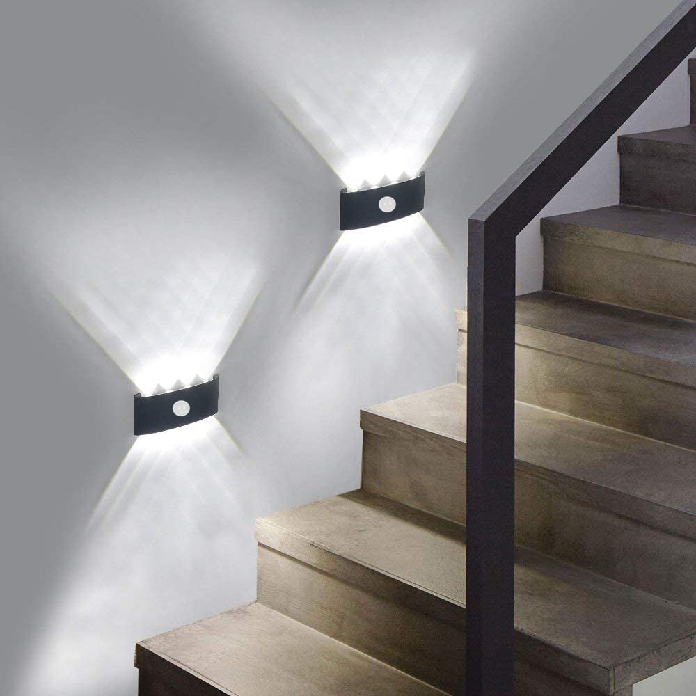 Orr Außenwandleuchte, Mensch- und Lichtsteuerungsschalter, 2 Farben - Cueteks