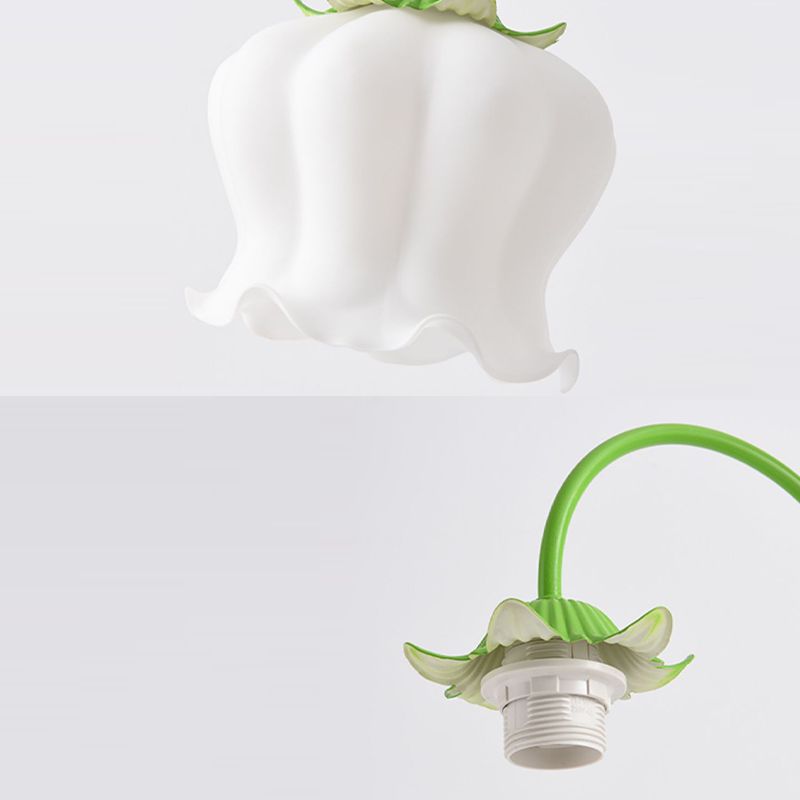 Lily Stehleuchte, Metall, 3-flammig, 160CM Lang - Cueteks