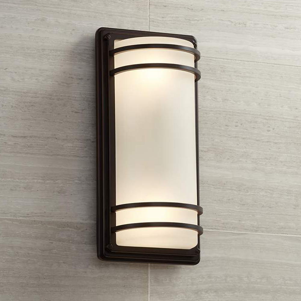 Orr Bronze Opal Außenbreich Wandleuchte, 40CM Lang - Cueteks