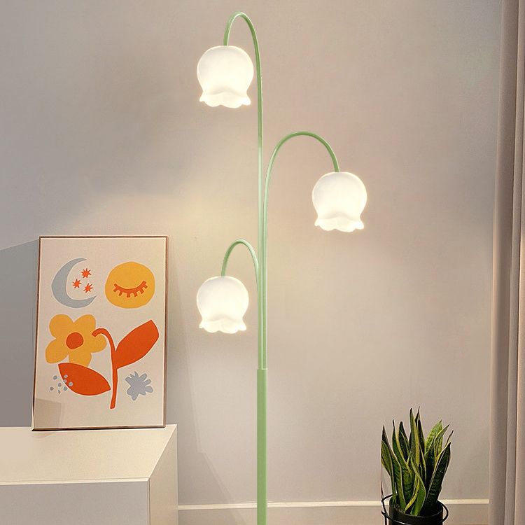 Lily Stehlampe, Metall, 150CM Lang - Cueteks