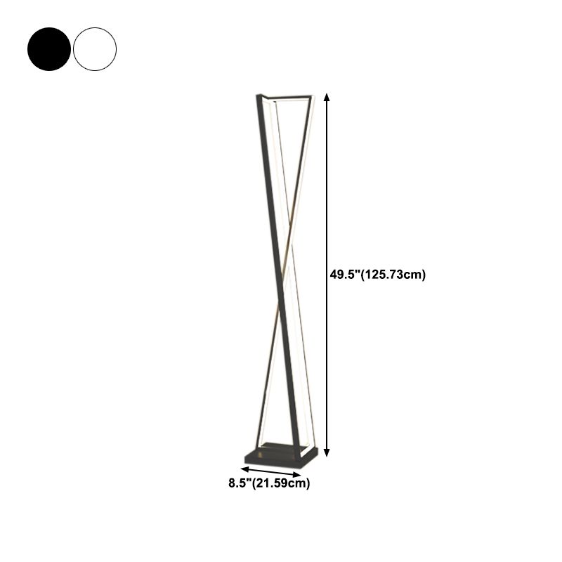 Edge Lineare Dreieckige Stehlampe, Metall, 2 Farben, 125CM Lang - Cueteks