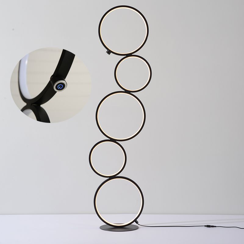 Arisha Ring Stehlampe, 3/5-flammig, 2 Farben, 114/130CM Lang - Cueteks