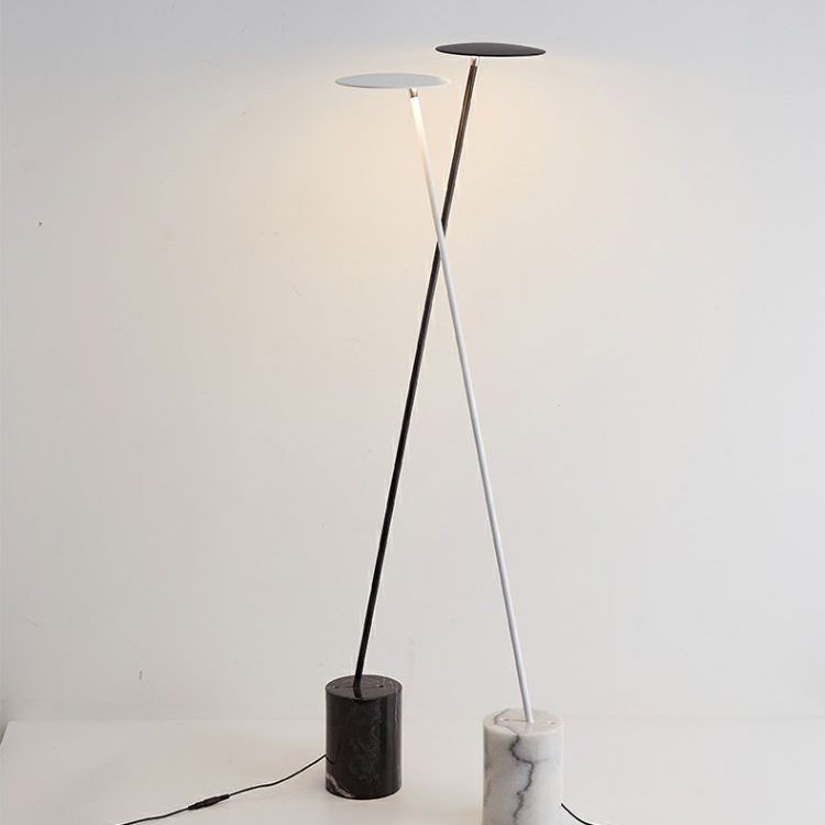 Valentina Geometrische Stehlampe, 2 Farben, 119CM Lang - Cueteks