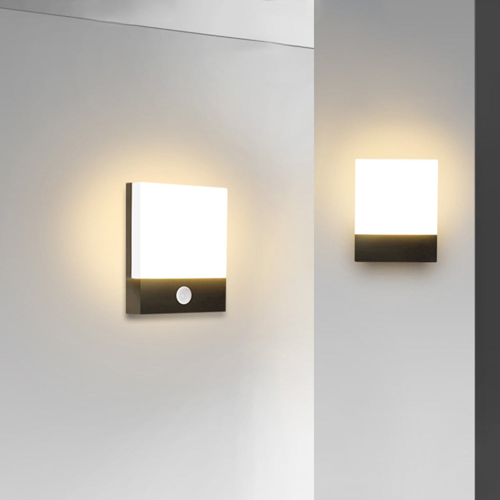 Orr Außenwandleuchte Schwarz & Weiß, Sensor, 20CM Lang - Cueteks