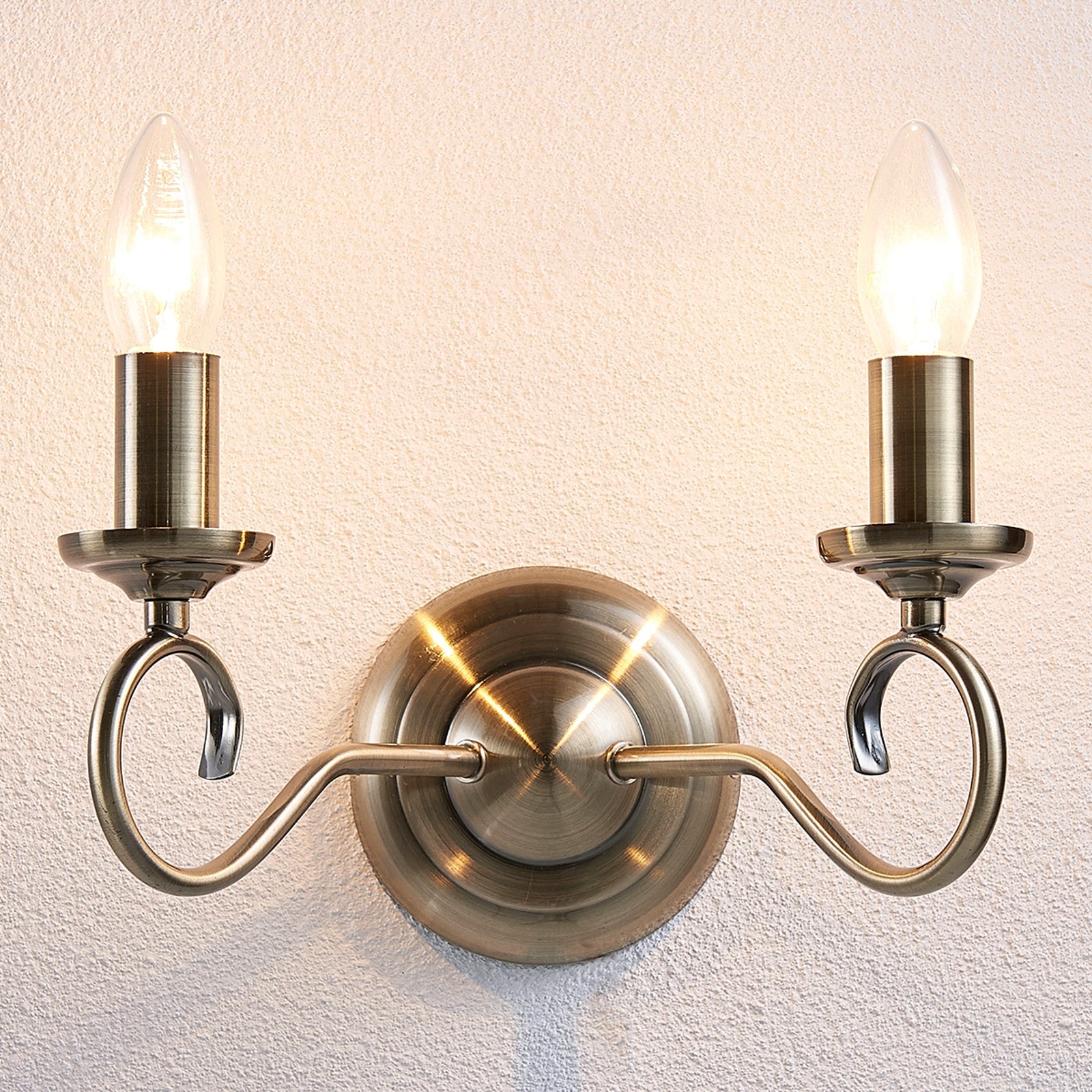 Silva Antikes Messing Wandleuchter, 2-flammig - Cueteks