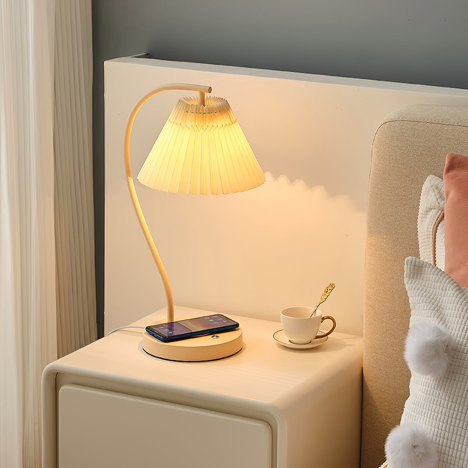 Ozawa Plissierte Tischlampe, 2 Farben - Cueteks