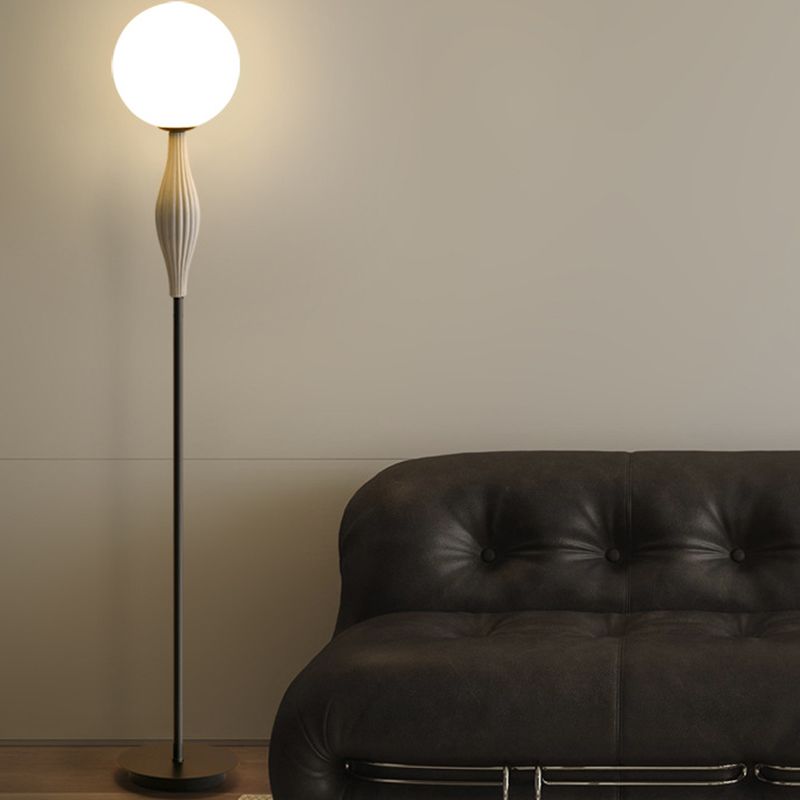 Valentina Kugel-Design Stehleuchte, Metall, 160CM Lang - Cueteks