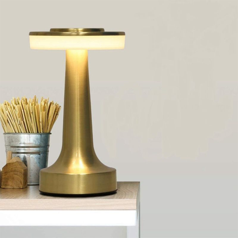 Salgado Pilz Tischlampe, 3 Farben - Cueteks