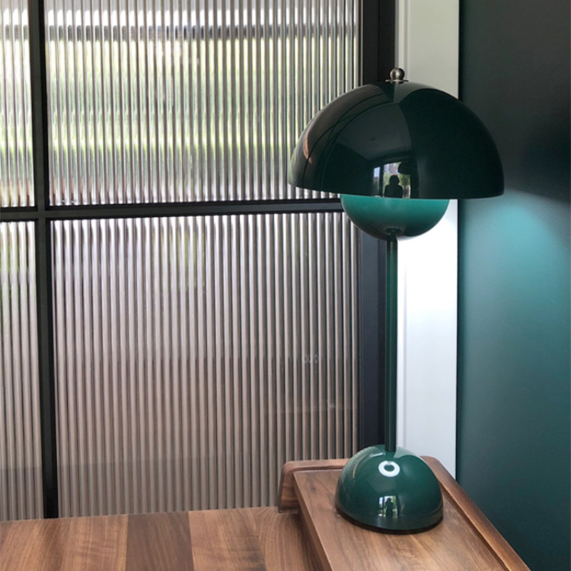Morandi Mushroom Table Lamp, Rechargeable, Multi Colors, Metal - Cueteks