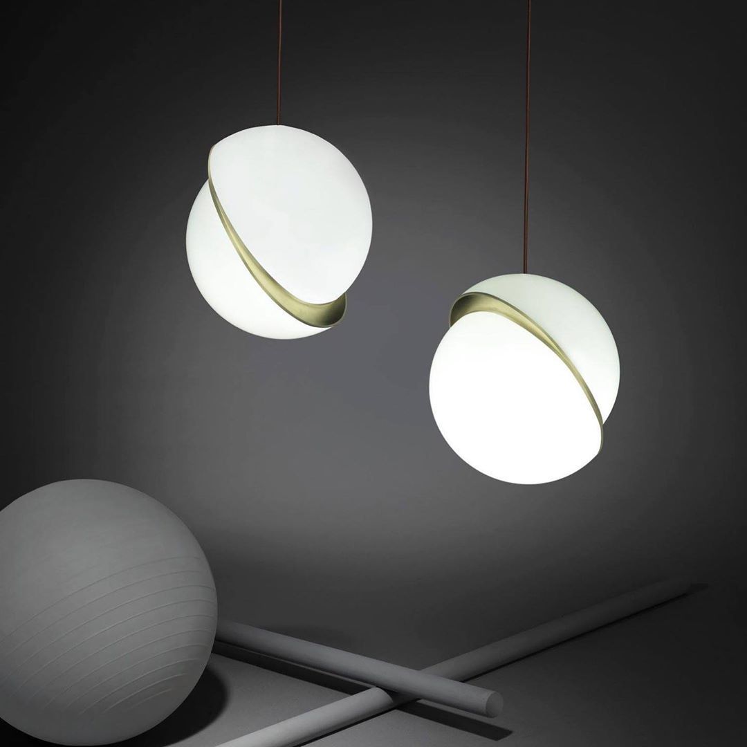 Crescent Pendant Lamp - Cueteks
