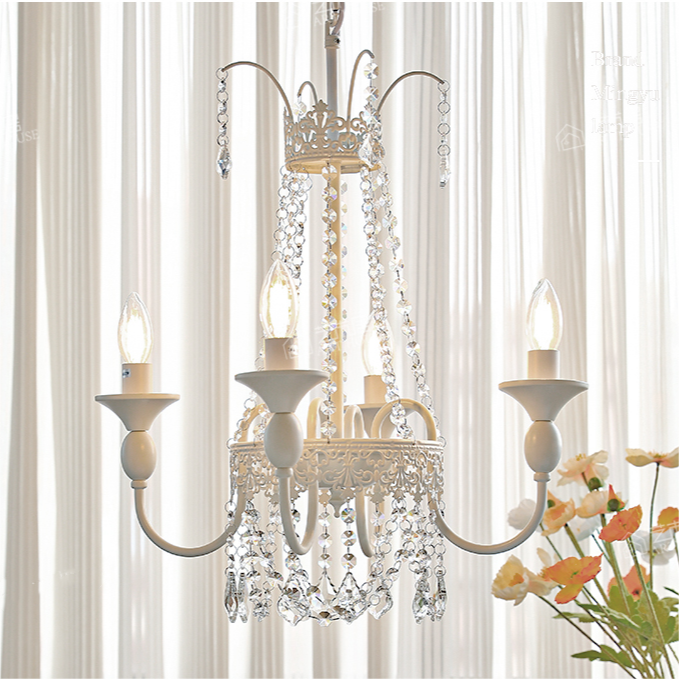 Vintage White Metal & Glass Luxury Chandelier Light - Cueteks