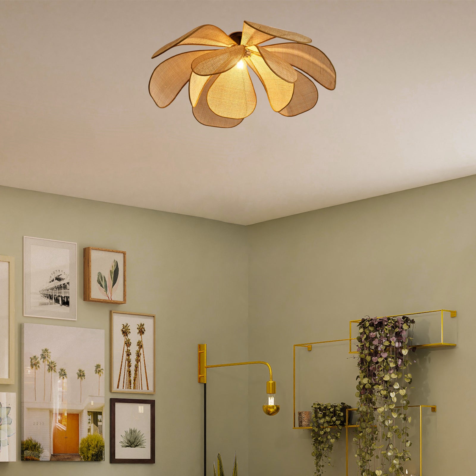 Rattan Petal Rustic Lamp Shade Pendant Light - Cueteks