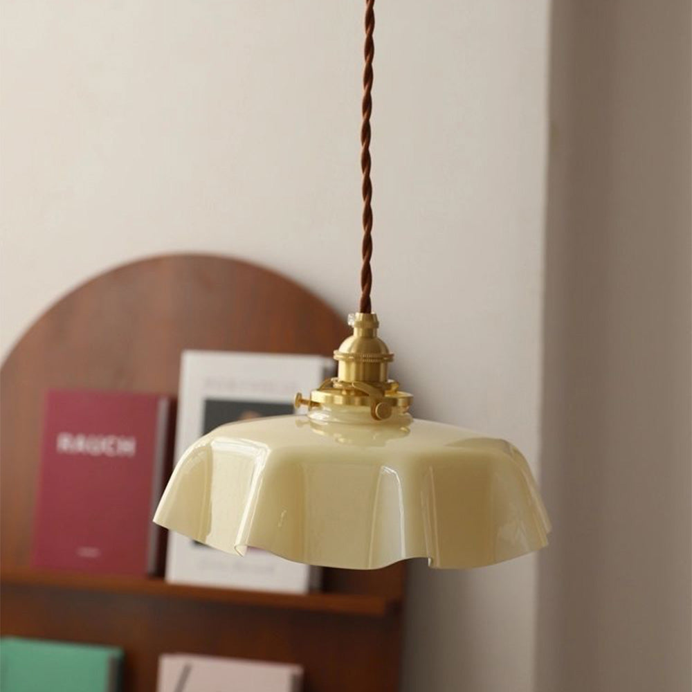 Modern Romantic Small Glass Ribbon Edge Pendant Light For Living Room - Cueteks