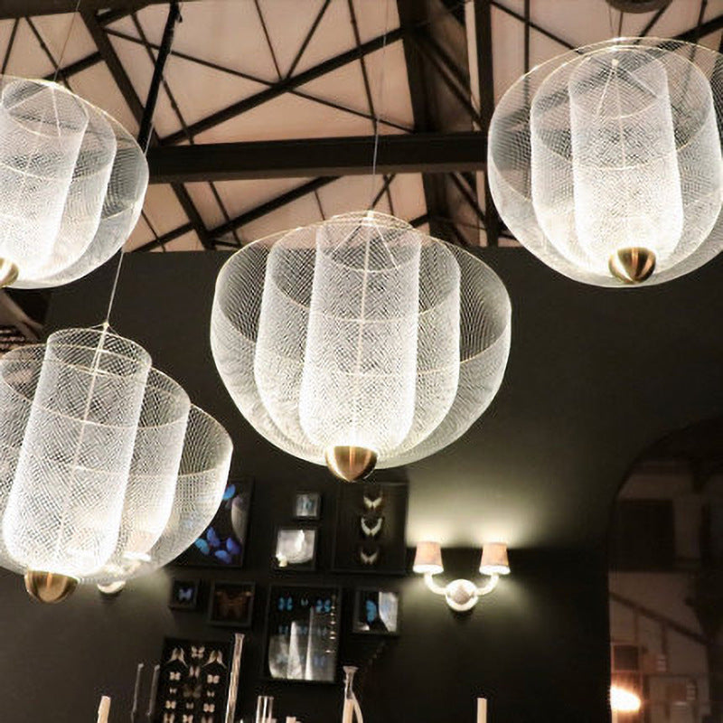 Opulent Metal Grid Pendant Light - Cueteks