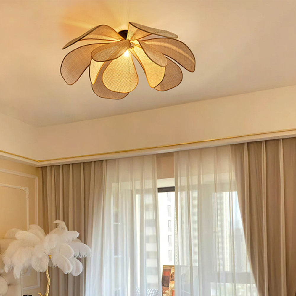 Rattan Petal Rustic Lamp Shade Pendant Light - Cueteks