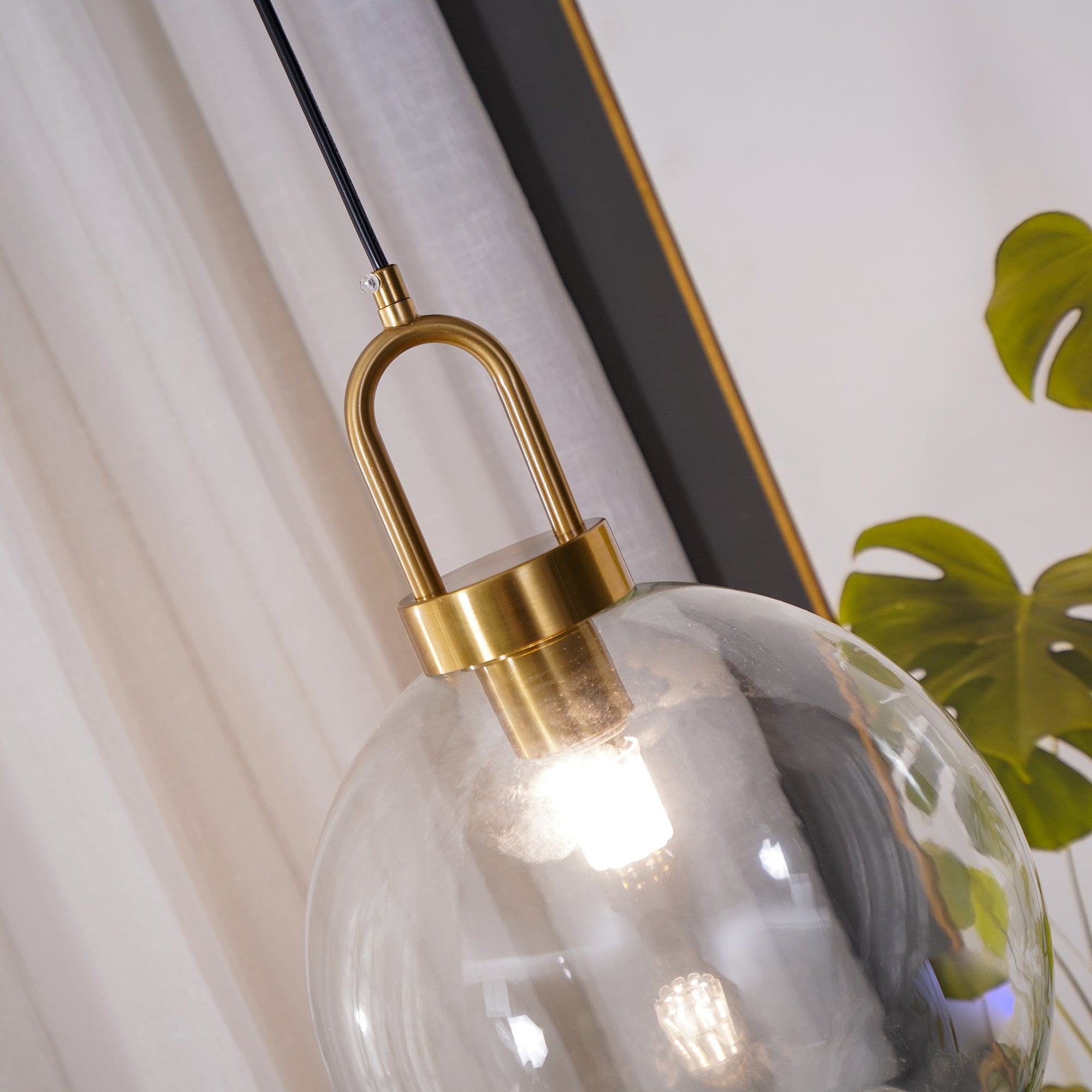 Glass Pendant Light - Cueteks