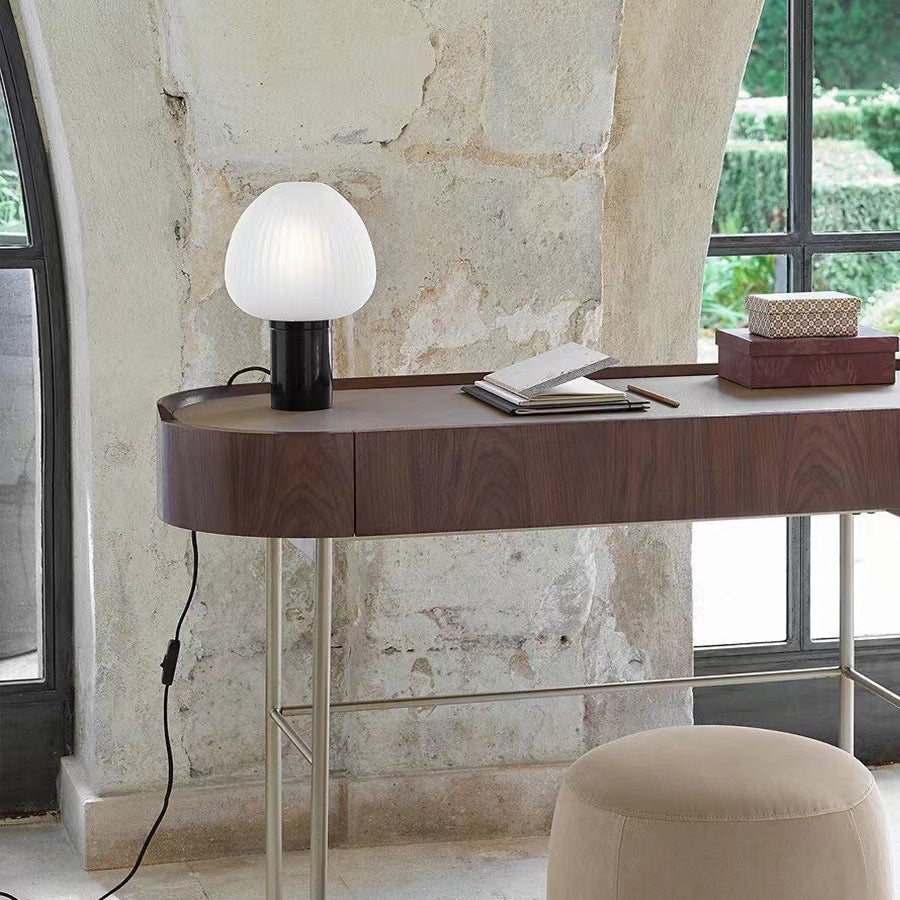 Nordic Light Luxury Simple Bedroom Table Lamp - Cueteks