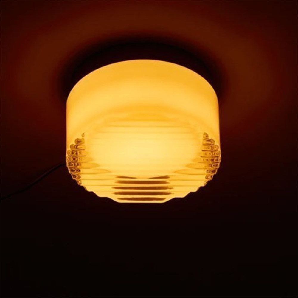 Modern Crisp Sconce Wall Light - Cueteks