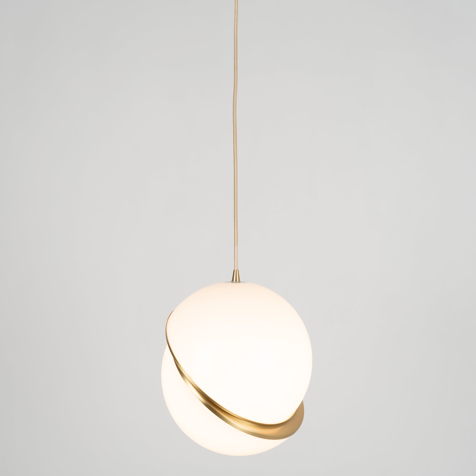Crescent Pendant Lamp - Cueteks