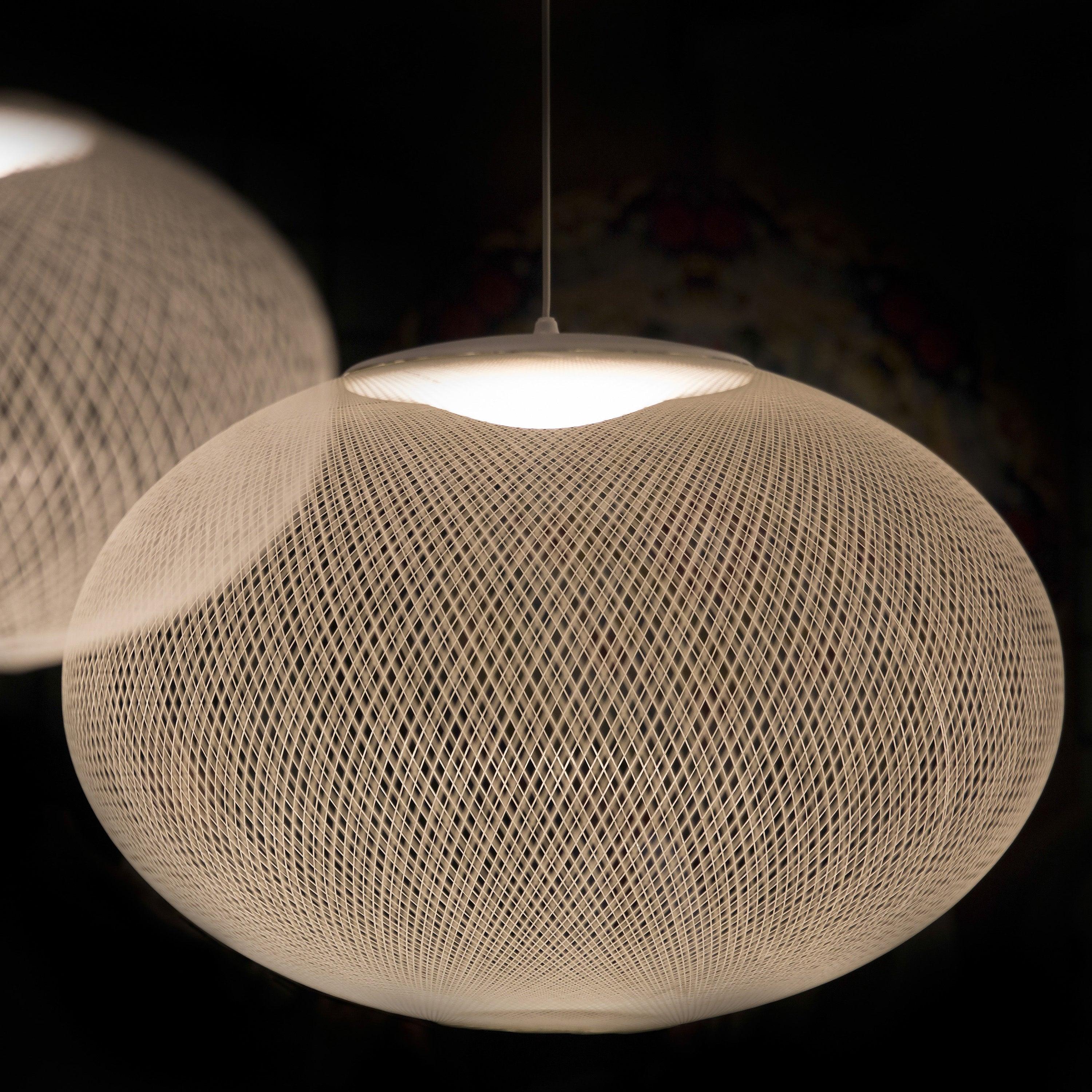 Metallic Meshwork Pendant Lamp - Cueteks