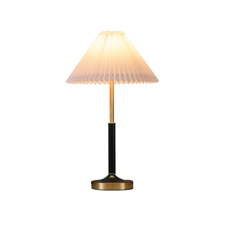 Modern Creative Decoration Table Lamp For Bedroom - Cueteks