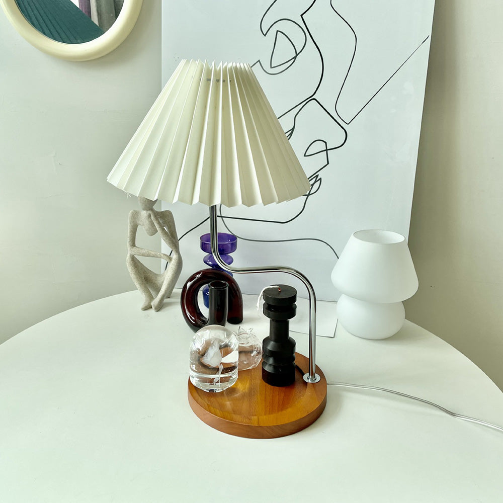 Solid Wood Retro Creative Pleated Table Lamp - Cueteks