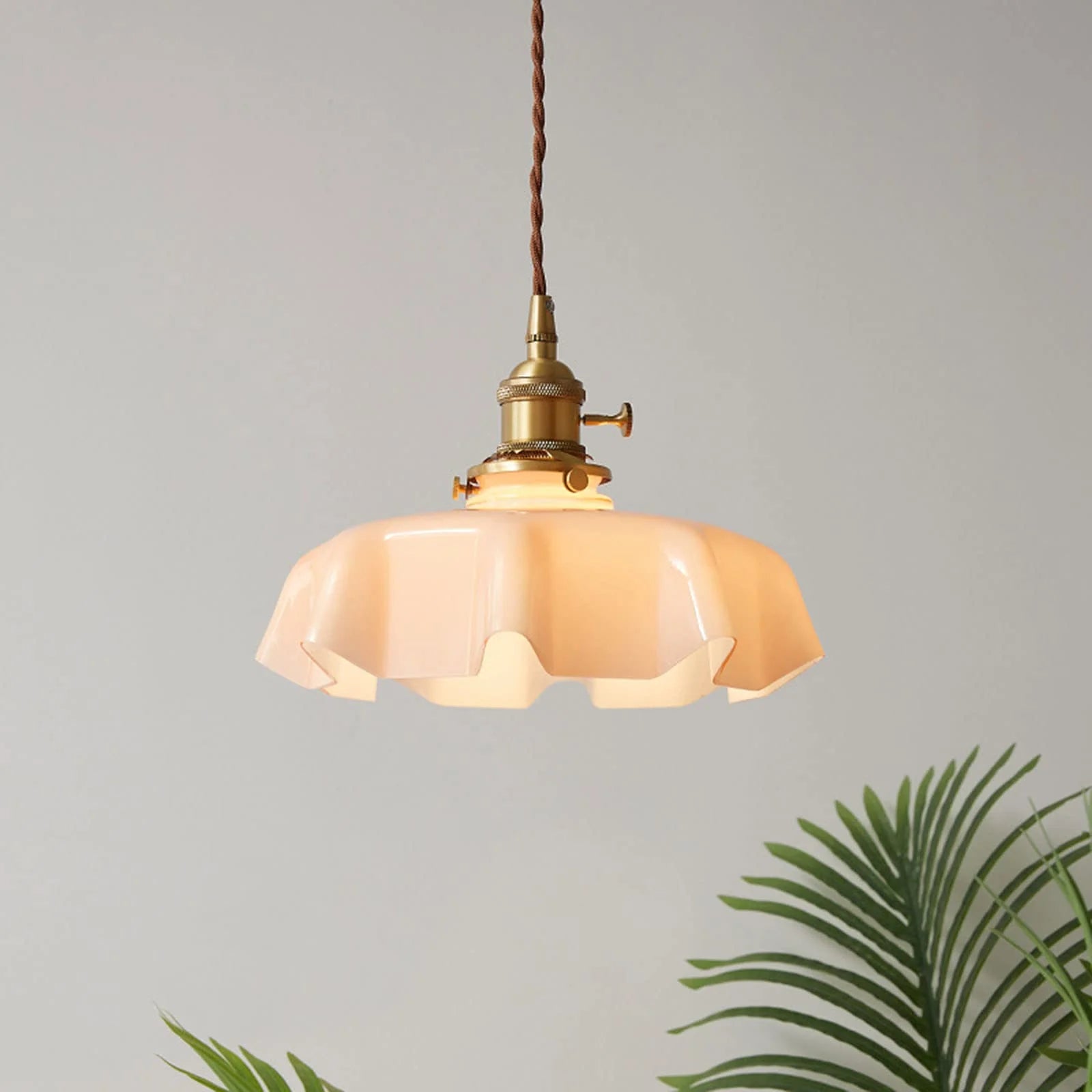 Modern Romantic Small Glass Ribbon Edge Pendant Light For Living Room - Cueteks