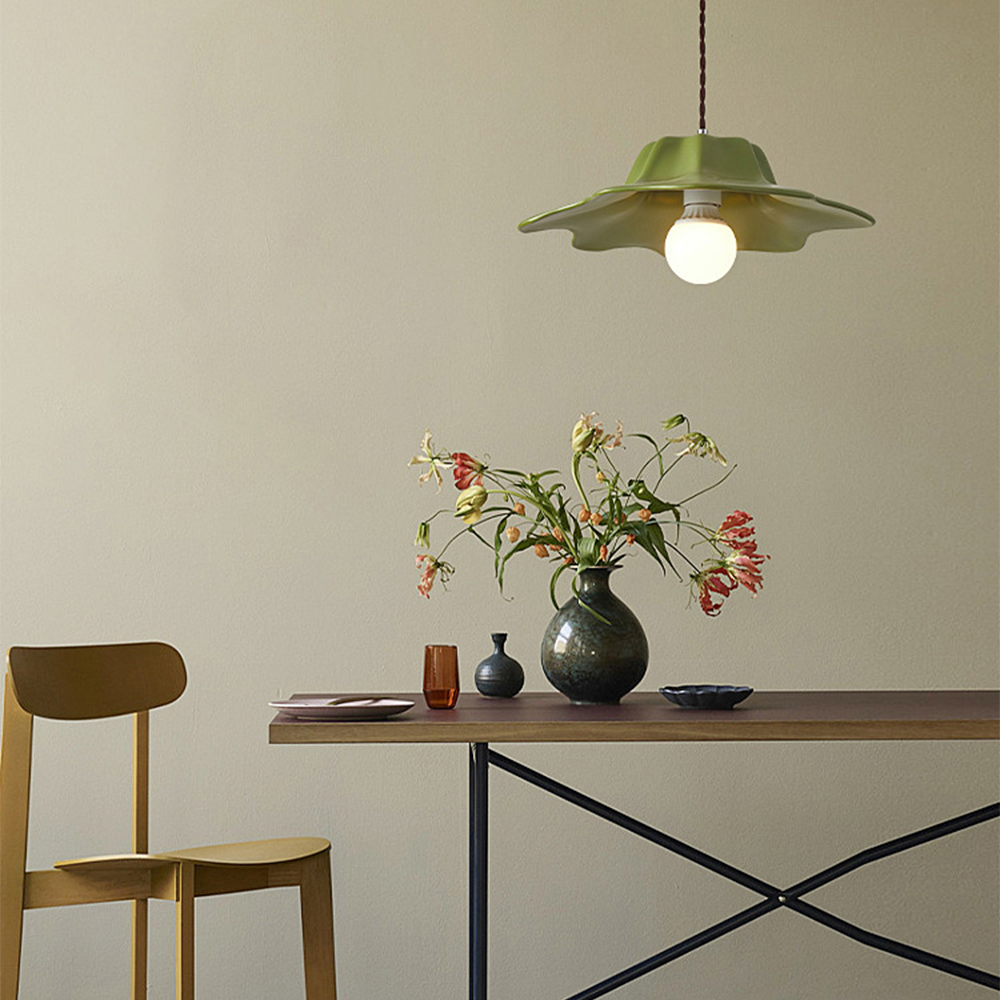 Simple Resin Alien Pendant Lamp - Cueteks
