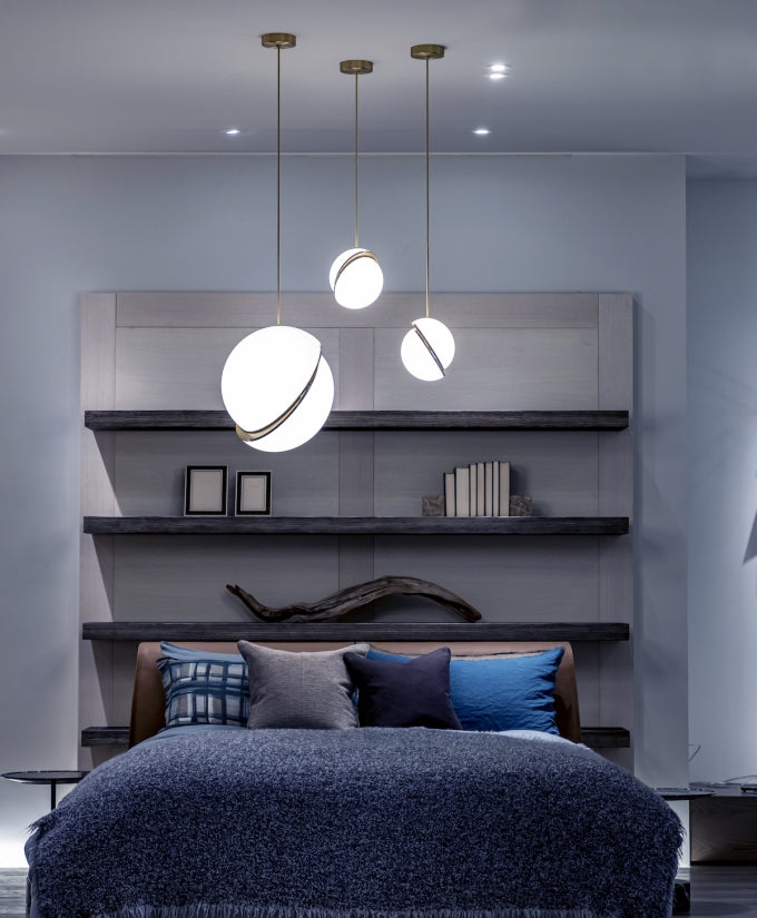 Crescent Pendant Lamp - Cueteks