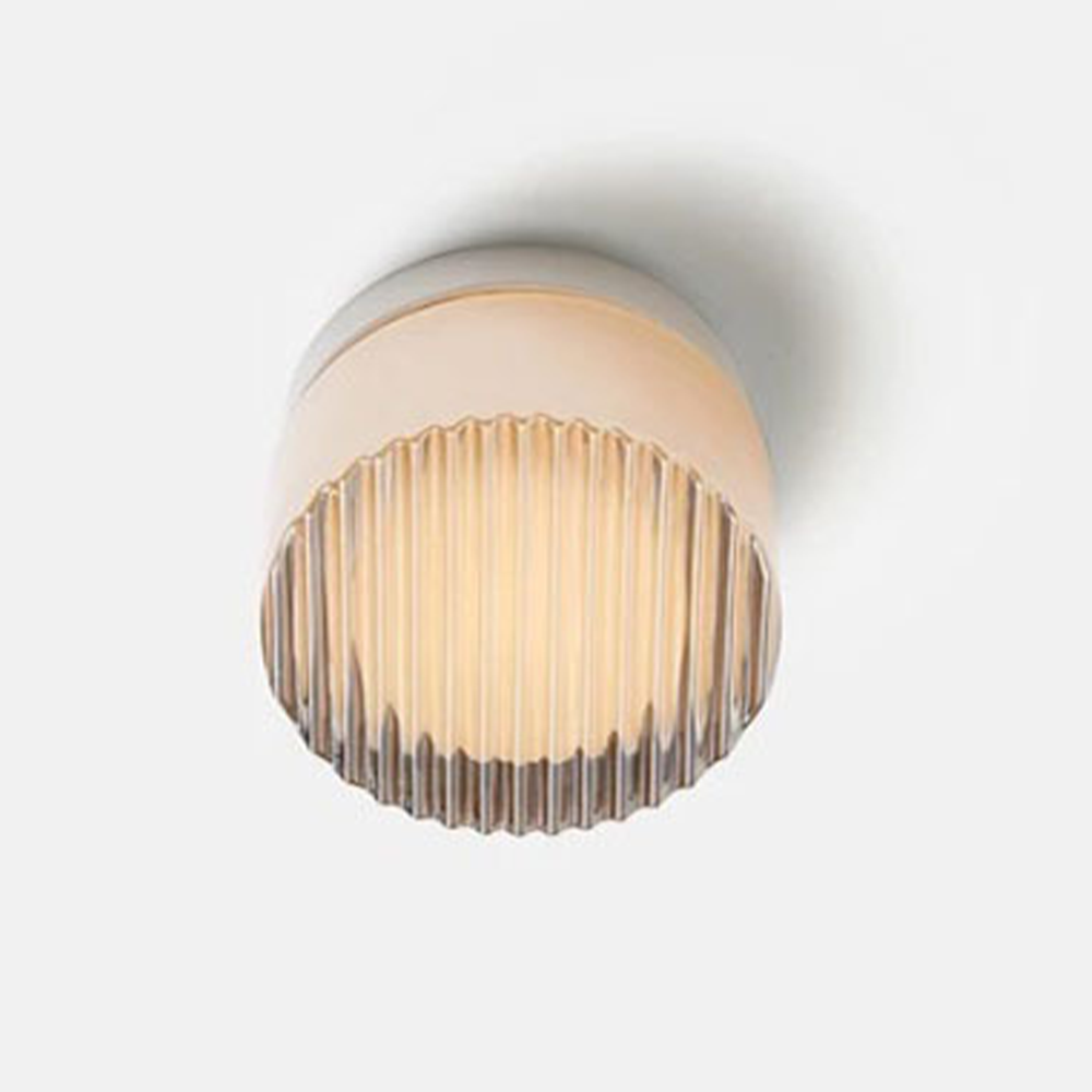 Modern Crisp Sconce Wall Light - Cueteks