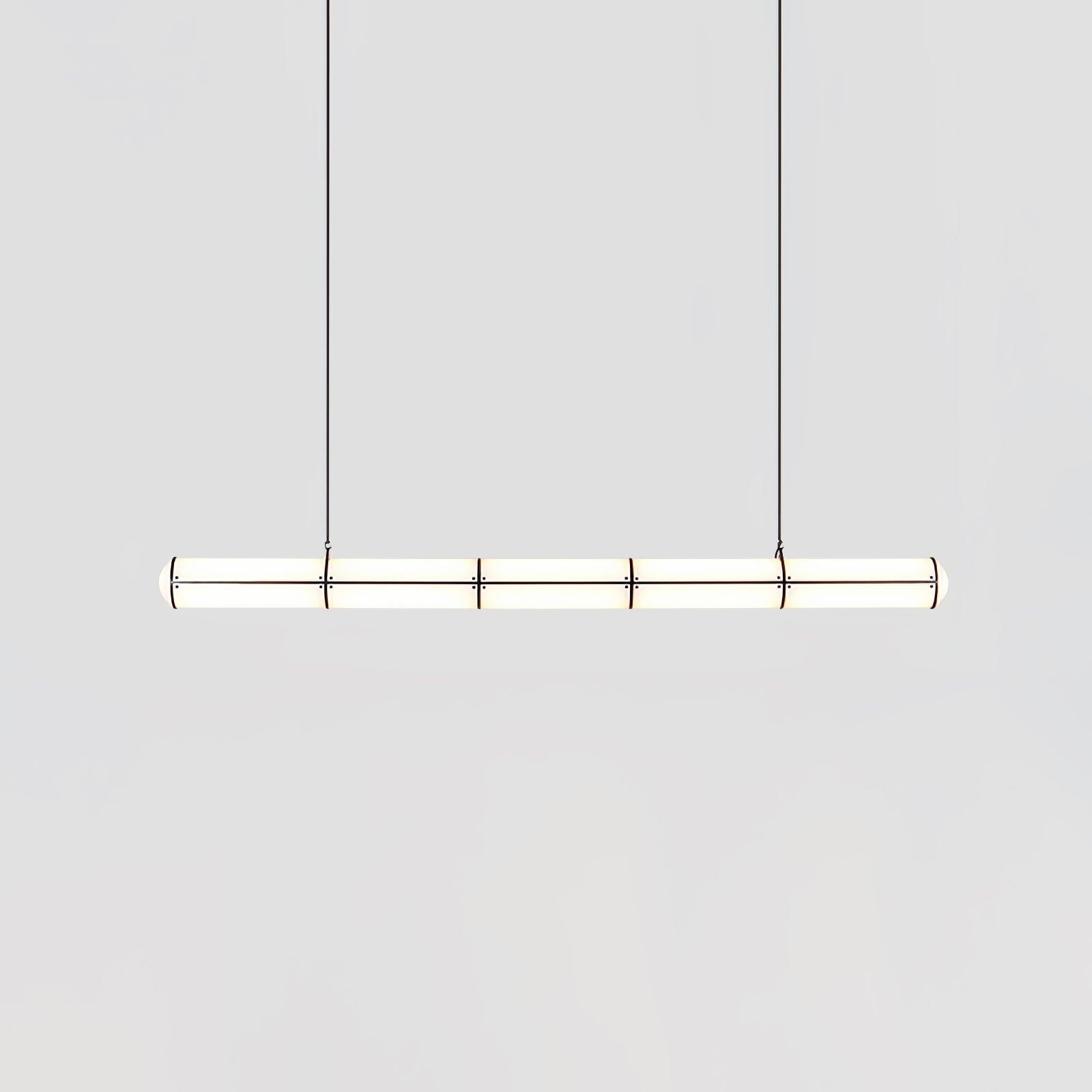 Long straight pendant front view