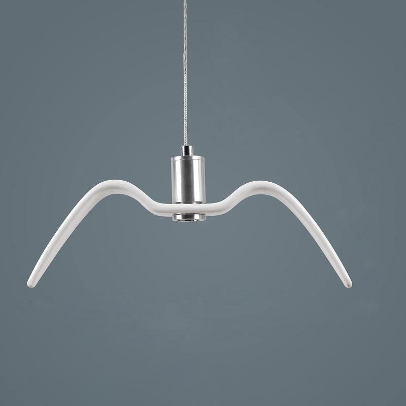Elegante Seagull Resin Pendelleuchte: Minimalismus trifft modernes Design – Licht in drei Flugphasen! - Cueteks