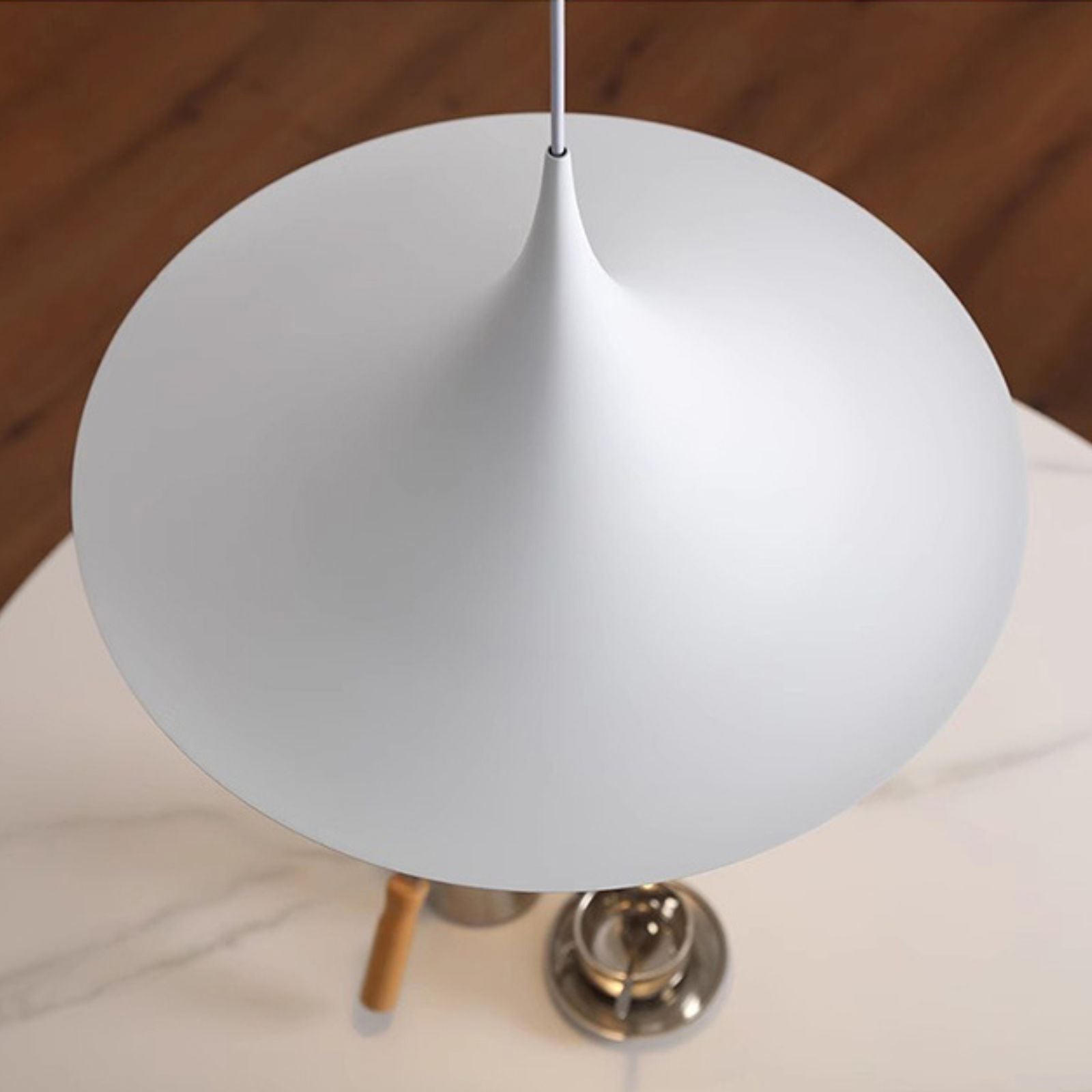 Modern trumpet metal Pendant Lamp - Cueteks
