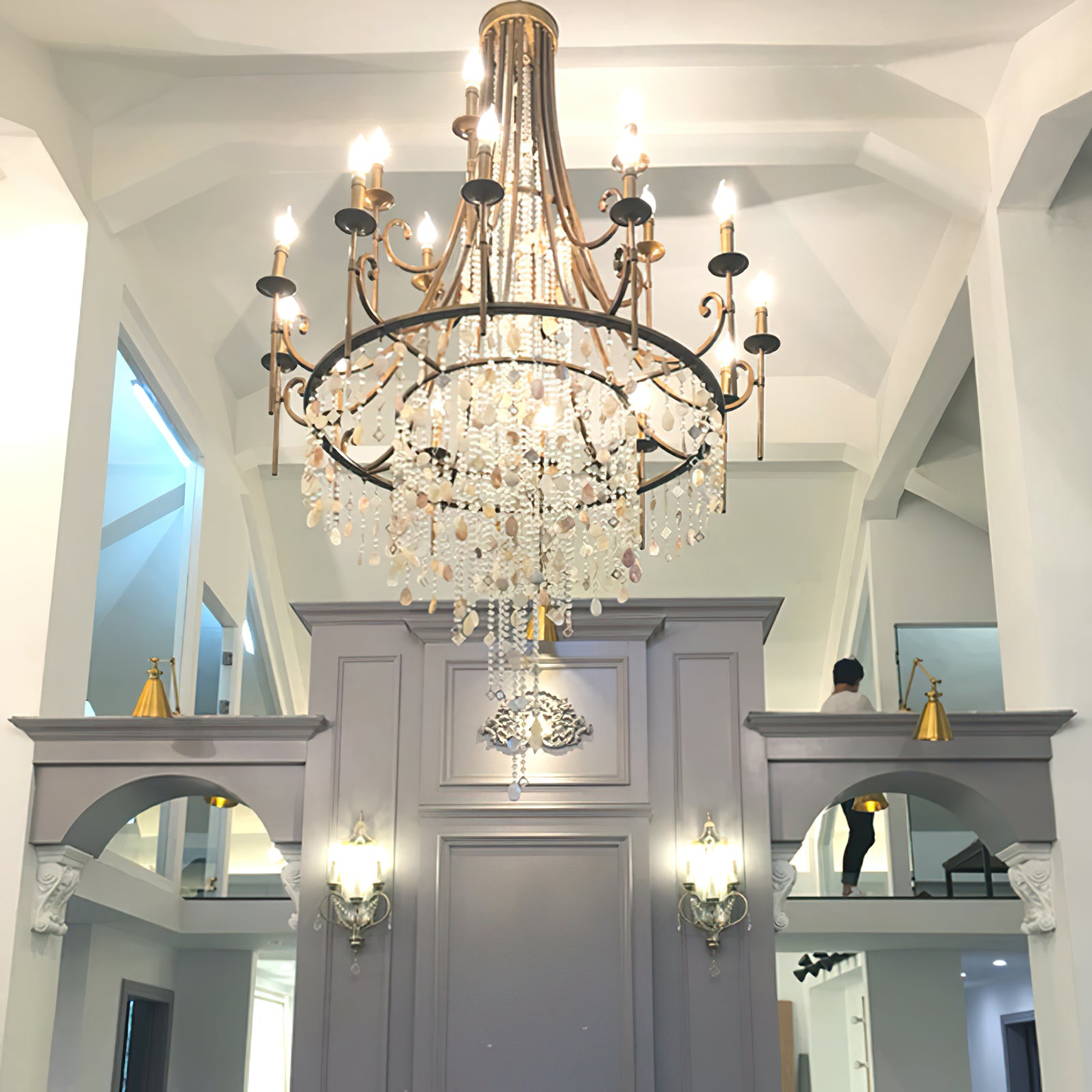 Tatum Lux American Shell Crystal Chandelier - Cueteks