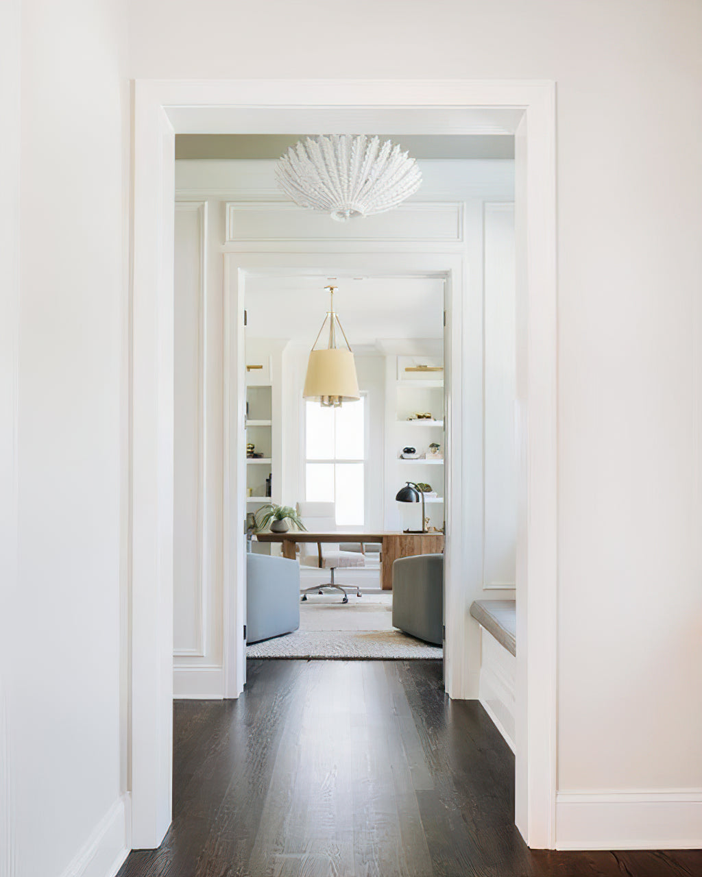 Hamptons Medium Art Chandelier - Cueteks