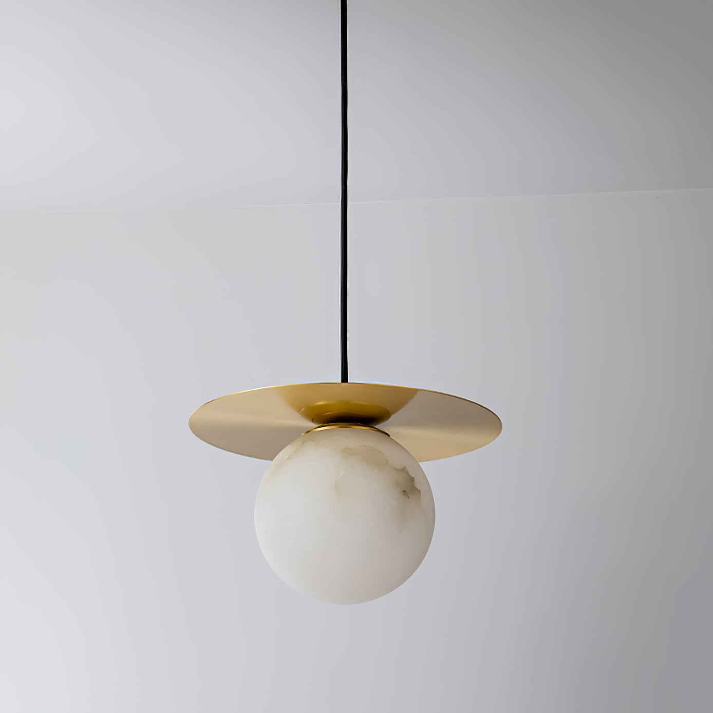 Disc Alabaster Pendant Light - Cueteks