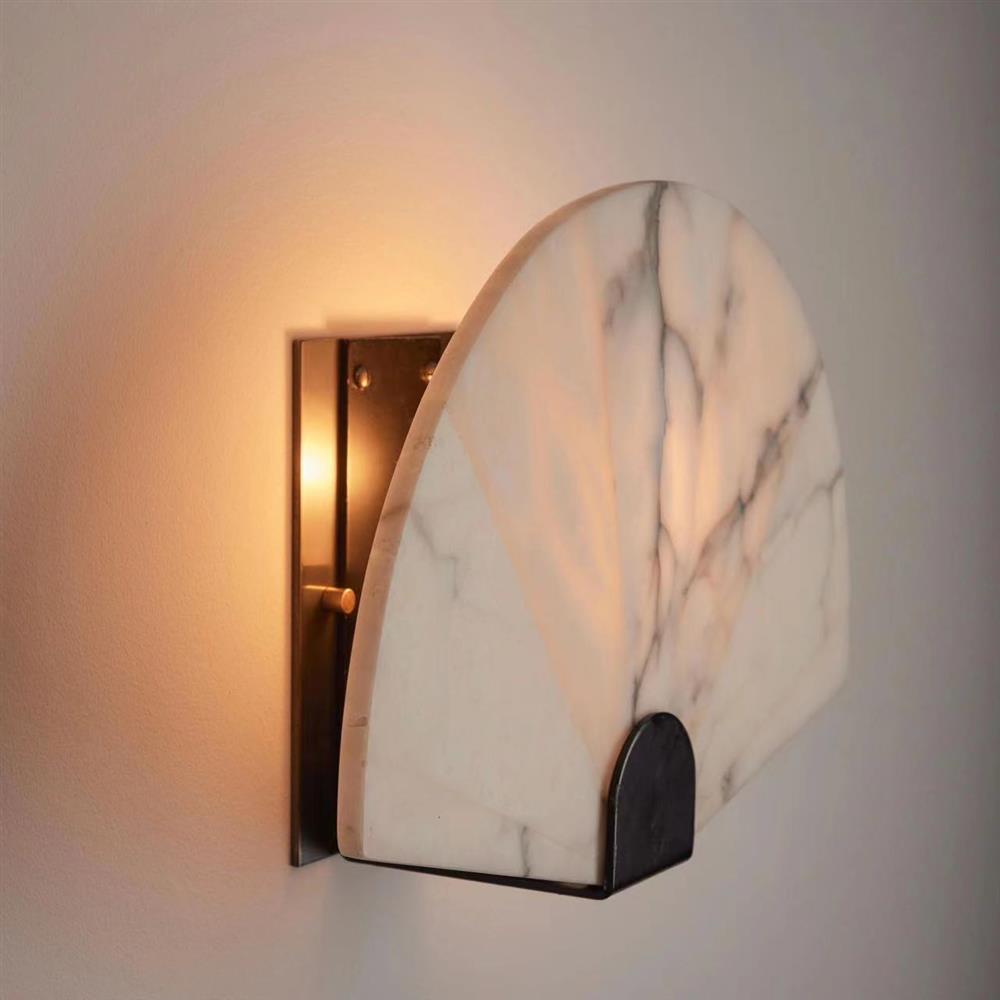 Fan-Shaped Alabaster Wall Light - Cueteks