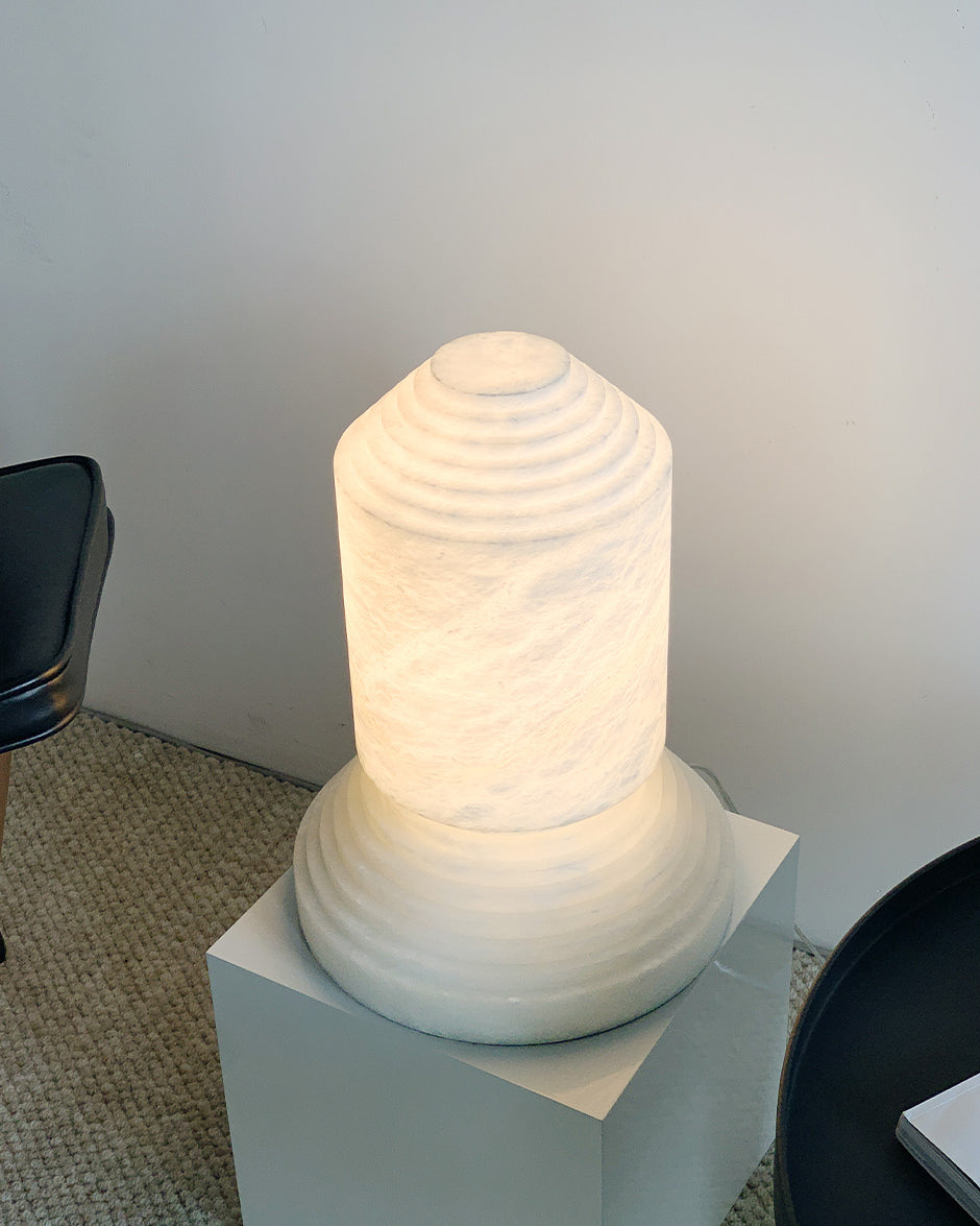 Alabaster Pyramid Table Light - Cueteks