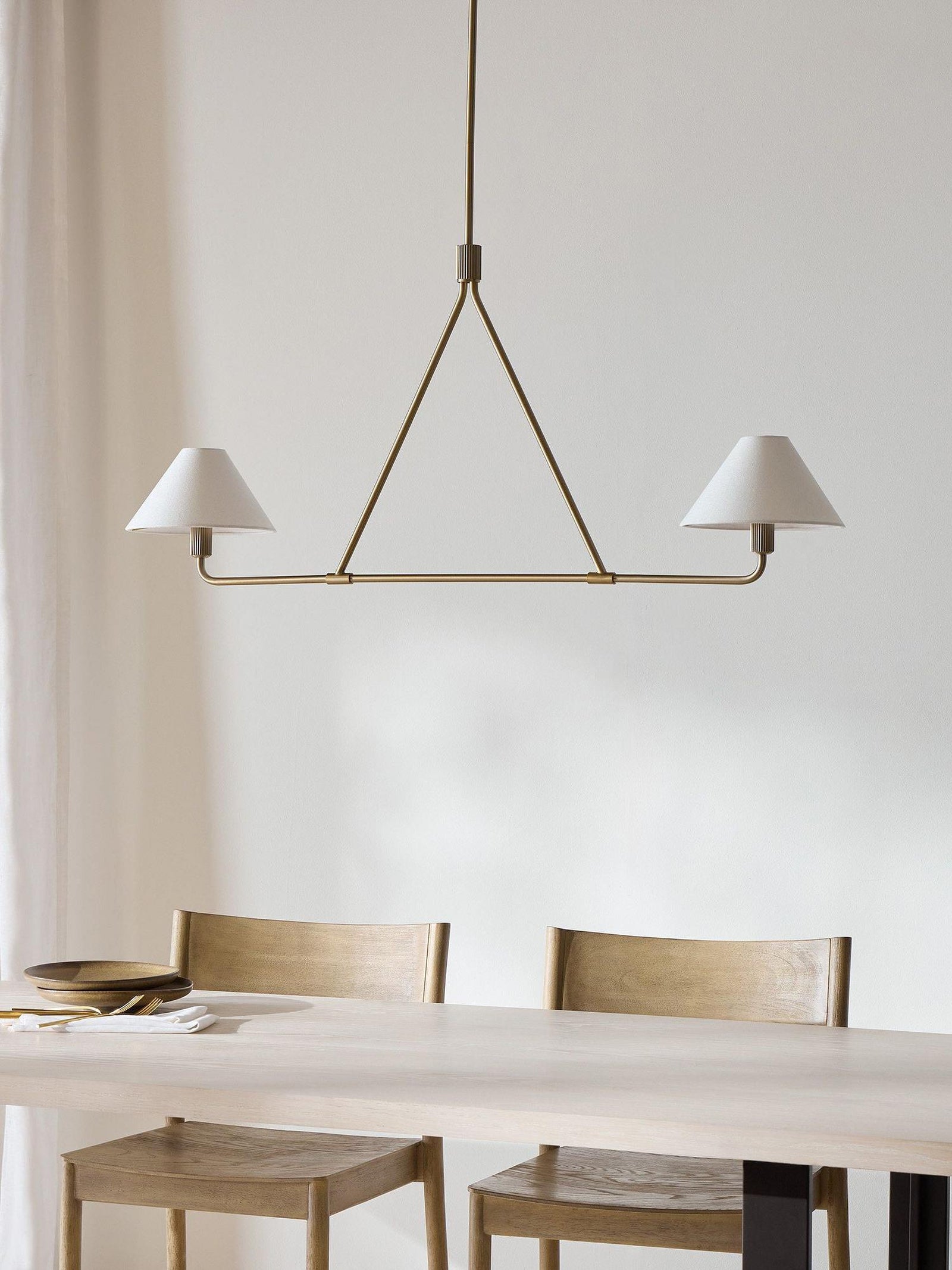 Black Beatrix Chandelier - Cueteks