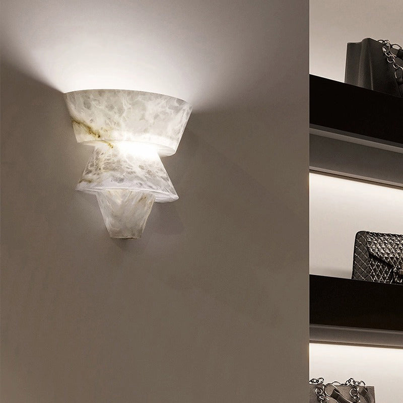Geometric Alabaster Wall Lamp - Cueteks