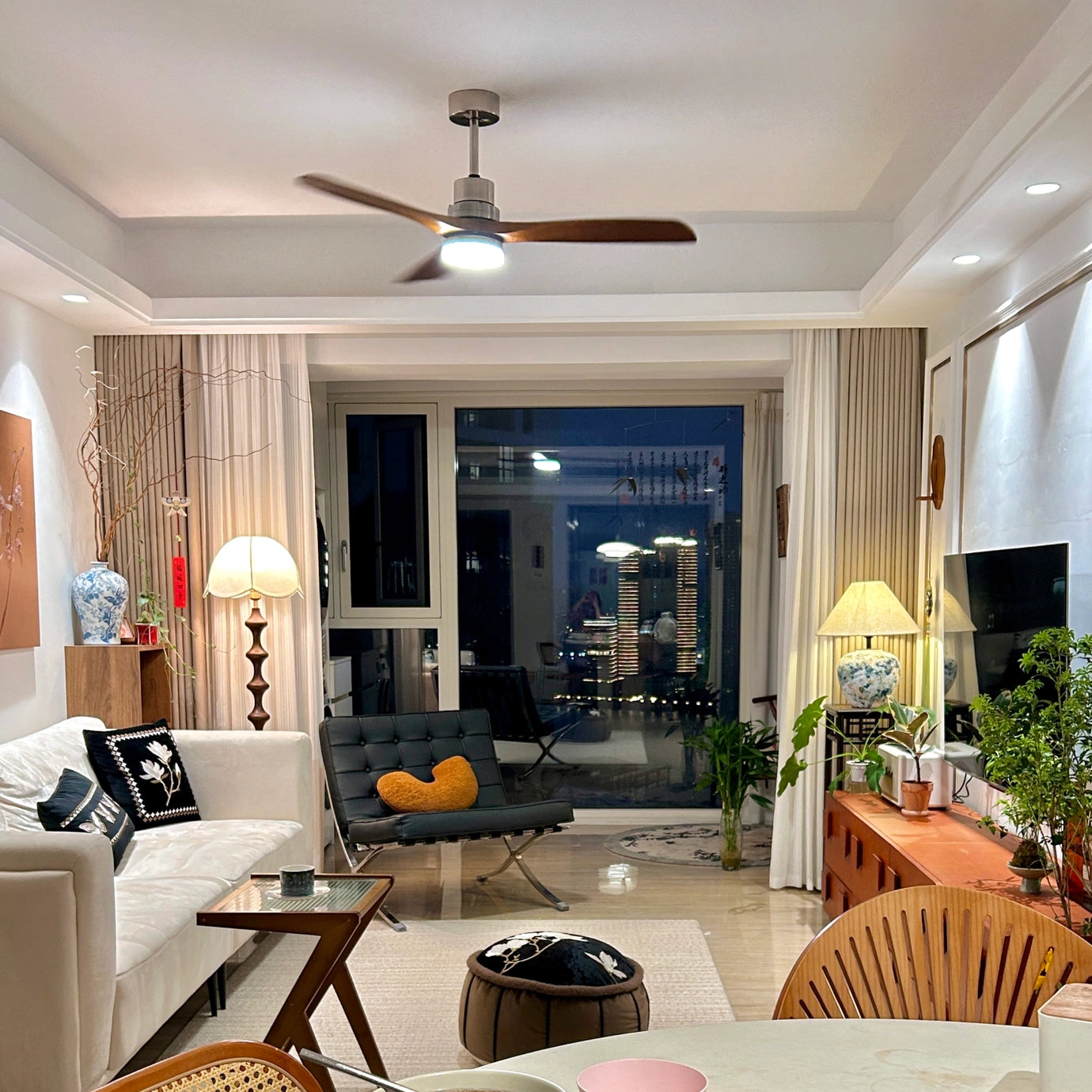 Solid Wood Three-Leaf Fan Lamp - Cueteks