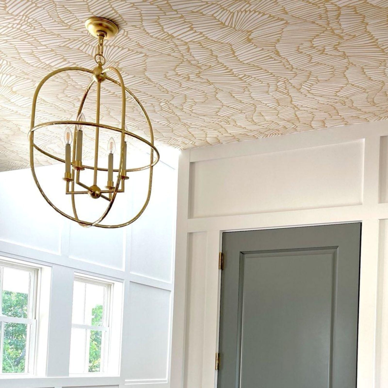 Desmond Antique Gold Oval Lantern Chandelier - Cueteks