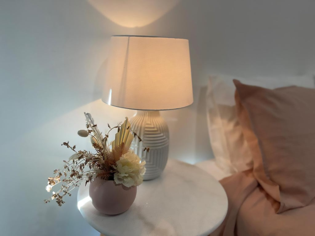 Retro rural woodcarving decorative fabric table lamp - Cueteks