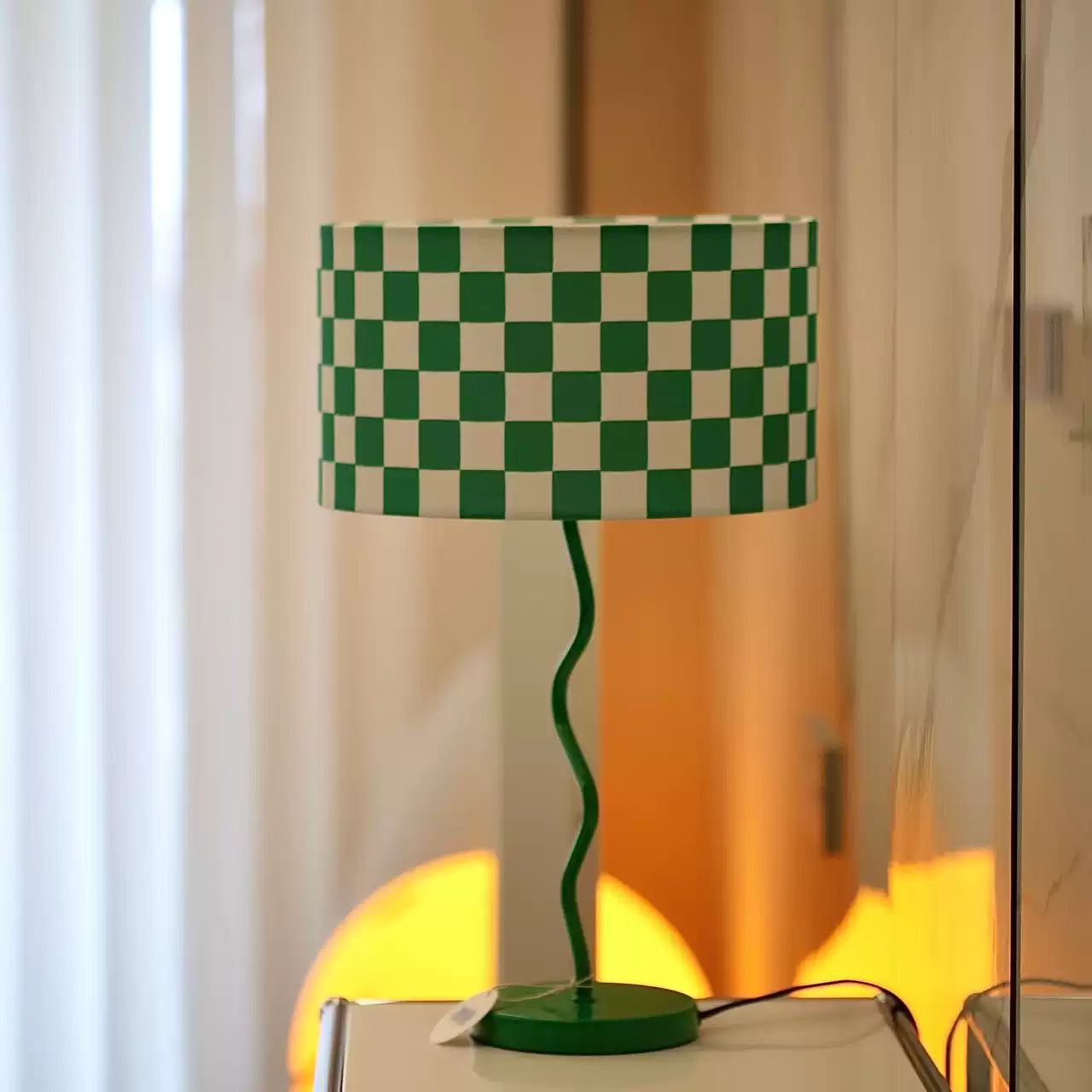 Green Grid Modern Table Lamp - Cueteks