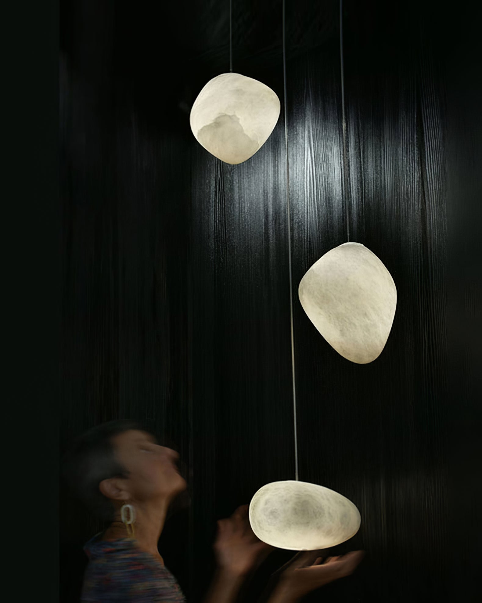 Pebble Alabaster Pendant Light - Cueteks