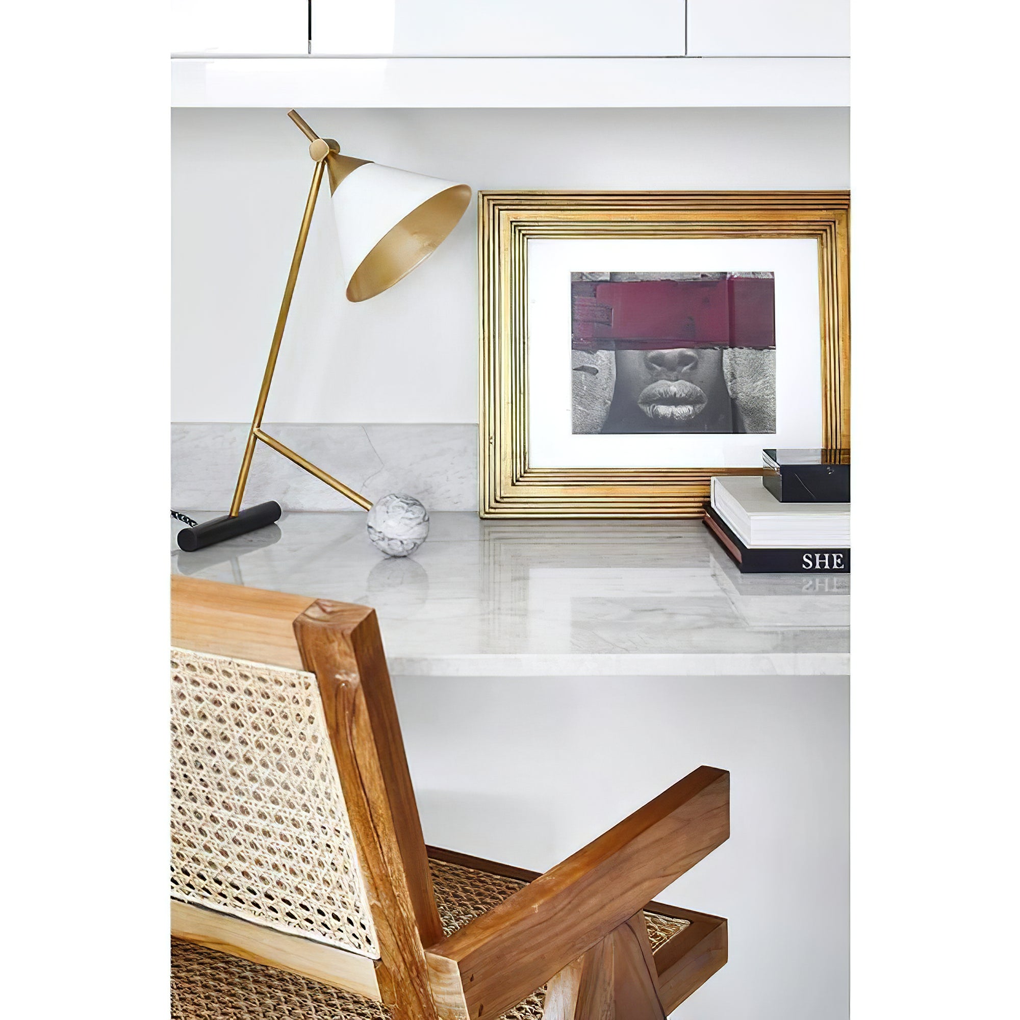Cleo Brass Table Lamp - Cueteks