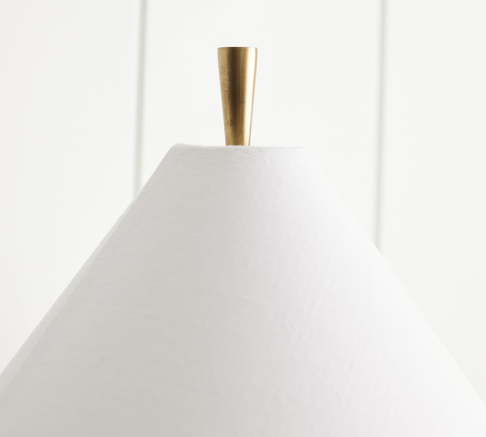 Ellis Simple Table Lamp - Cueteks
